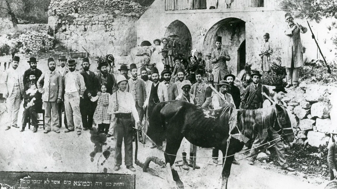 1913: Seeds of Conflict - 剧照
