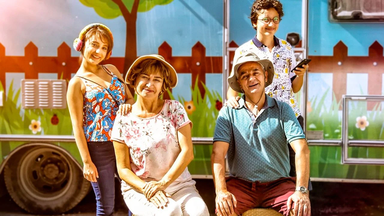 G&ouml;revimiz Tatil - 剧照