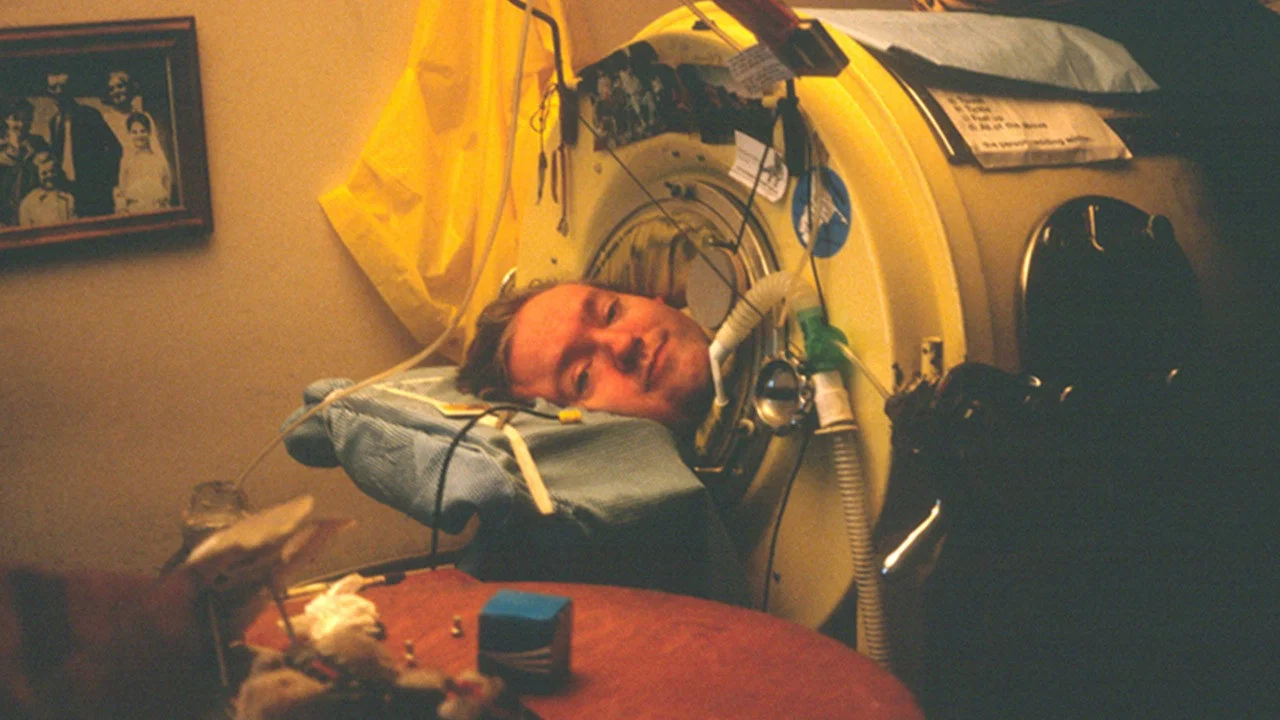 Breathing Lessons: The Life and Work of Mark O'Brien - 剧照