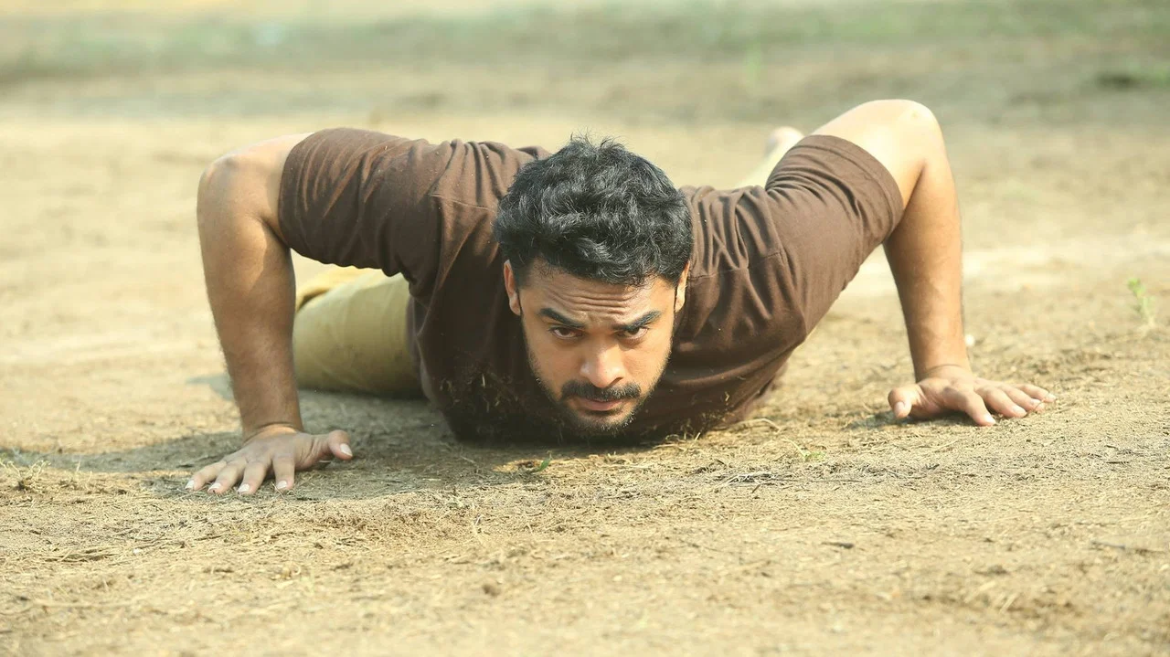 ഒരു കുപ്രസിദ്ധ പയ്യൻ - 剧照