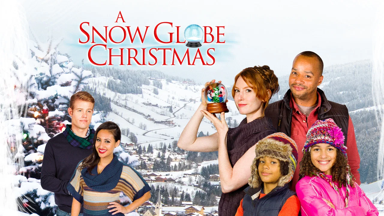 A Snow Globe Christmas - 剧照