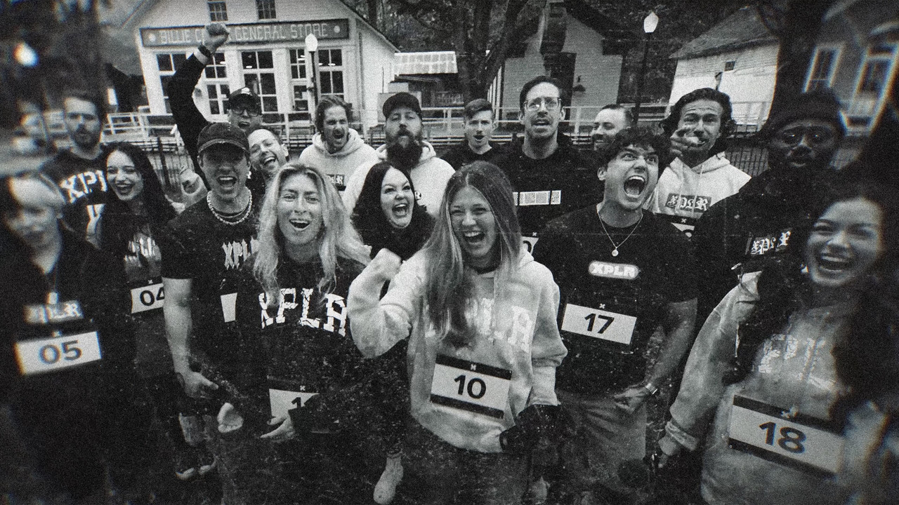 We Trapped 20 YouTubers in a Haunted City - 剧照