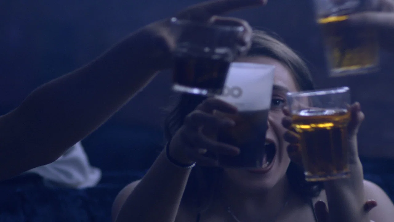 Alkohol - 剧照