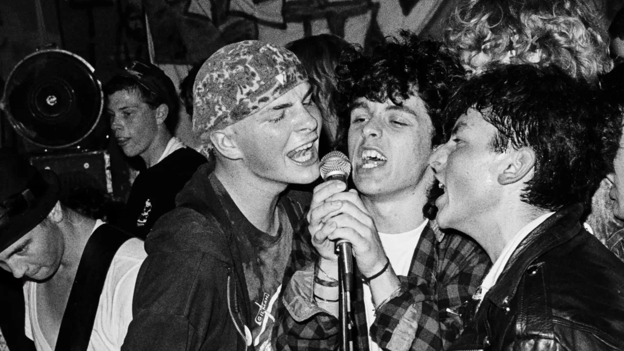Turn It Around: The Story of East Bay Punk - 剧照