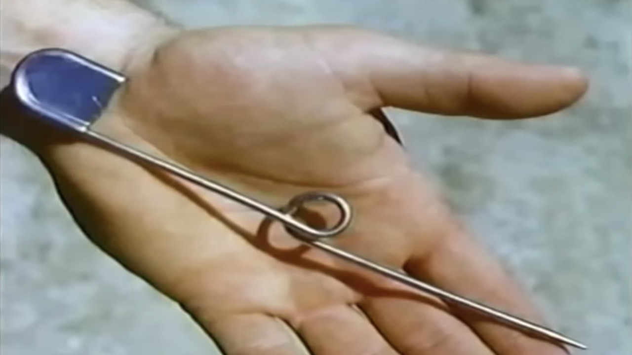 Surviving Edged Weapons - 剧照