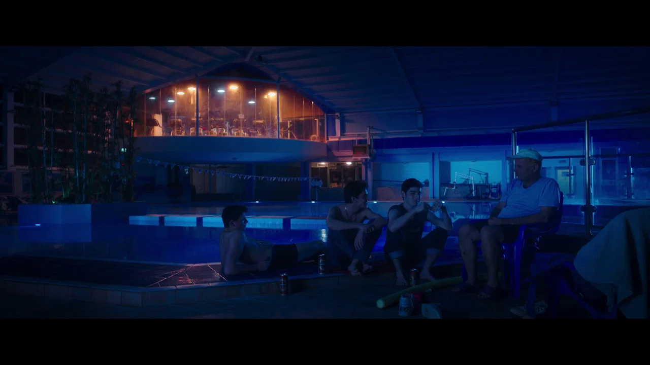 שבתון - 剧照