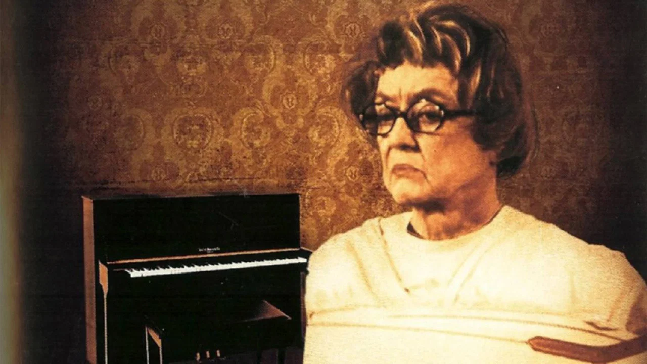 A Piano for Mrs. Cimino - 剧照