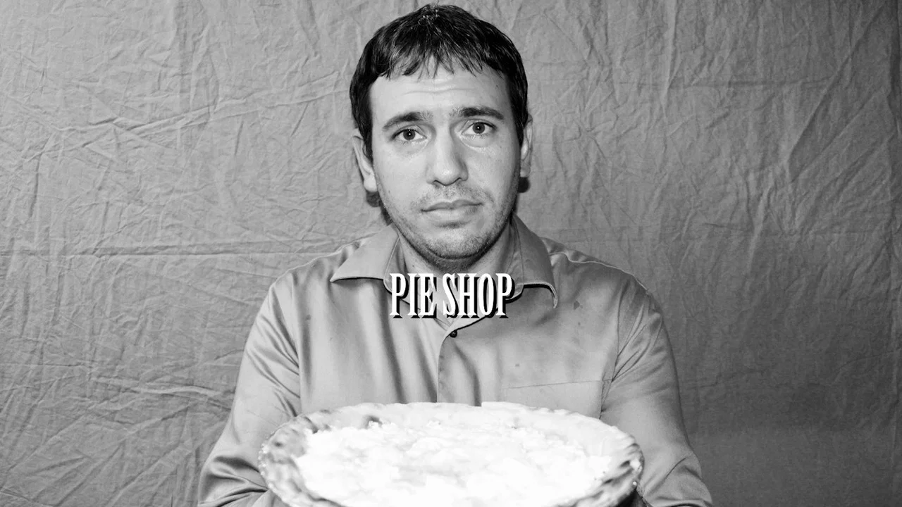 Pie Shop - 剧照