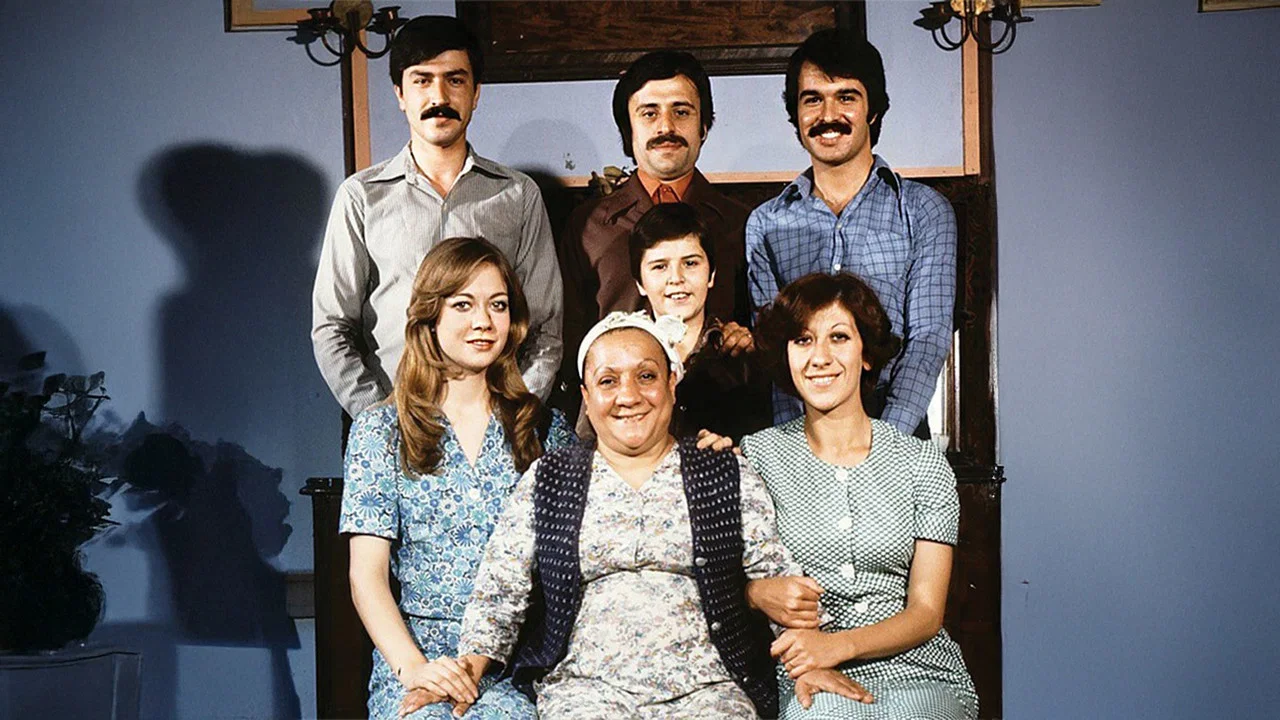 Aile Şerefi - 剧照