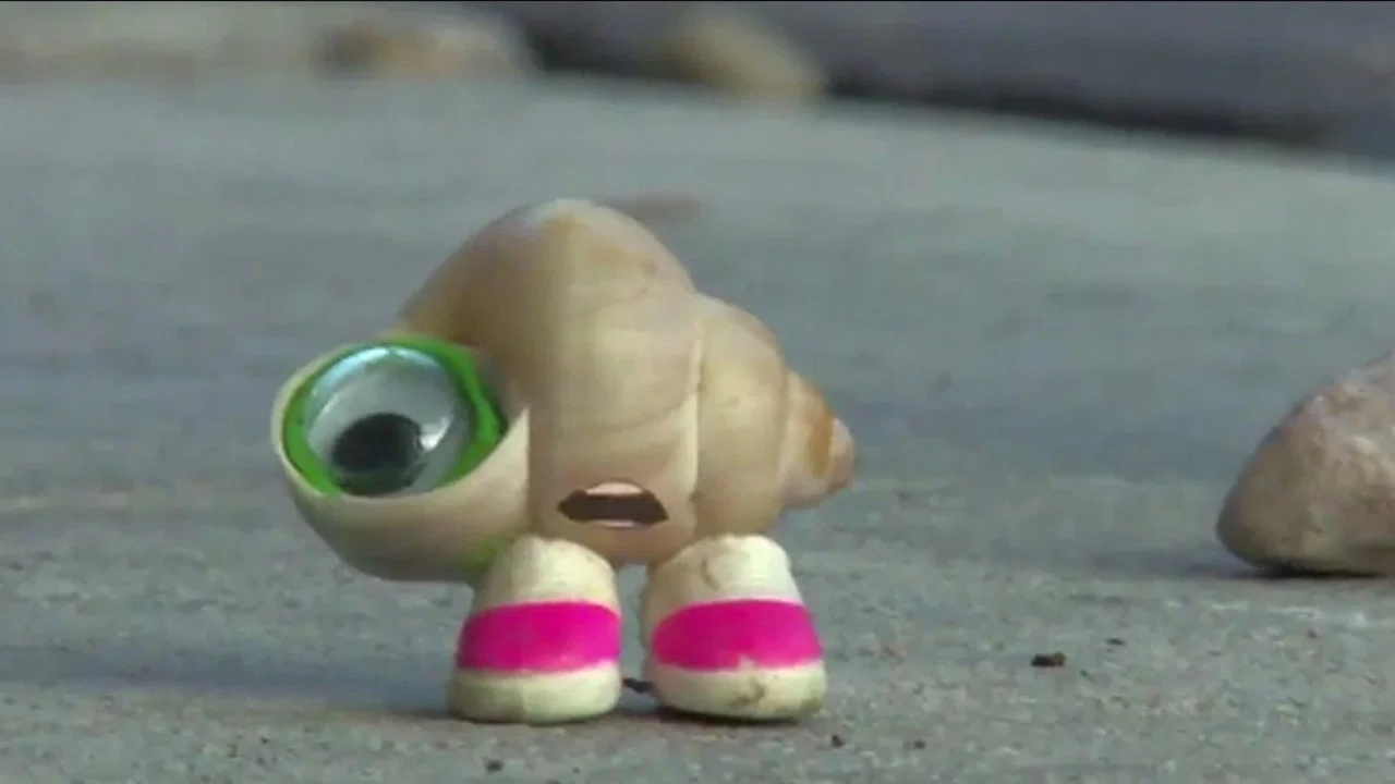 Marcel the Shell with Shoes On - 剧照