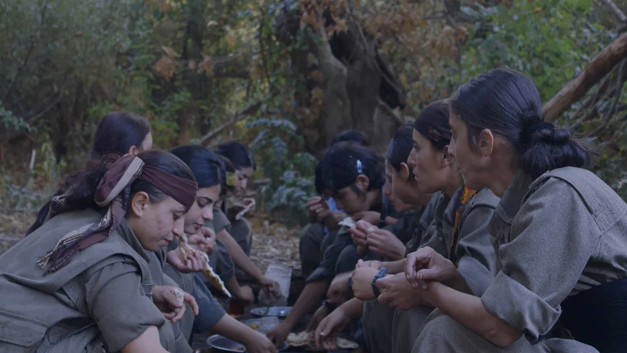 گوڵستان، خاکی گوڵەکان - 剧照