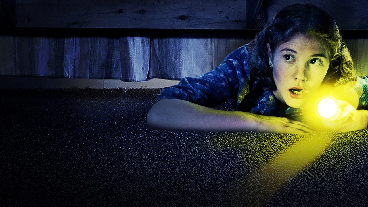 Don't Look Under the Bed - 剧照