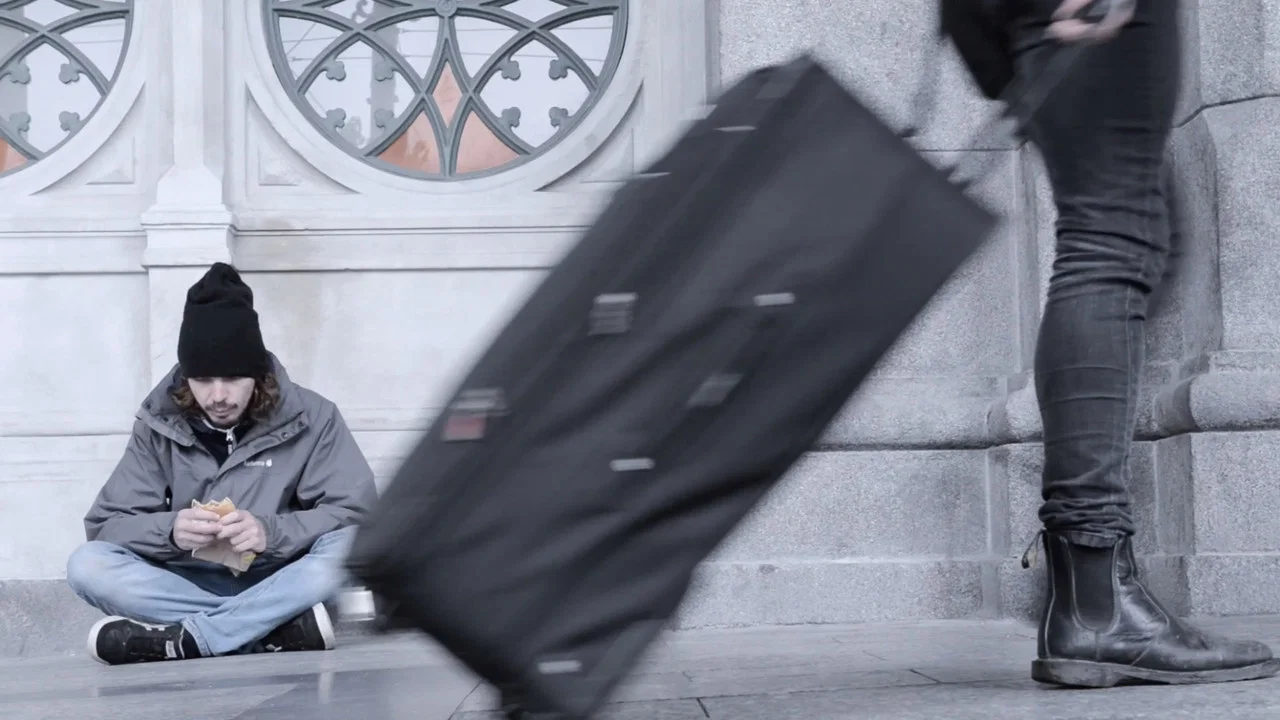 &euro; (Euro) - un cortometraggio di Andrea Ventura - 剧照