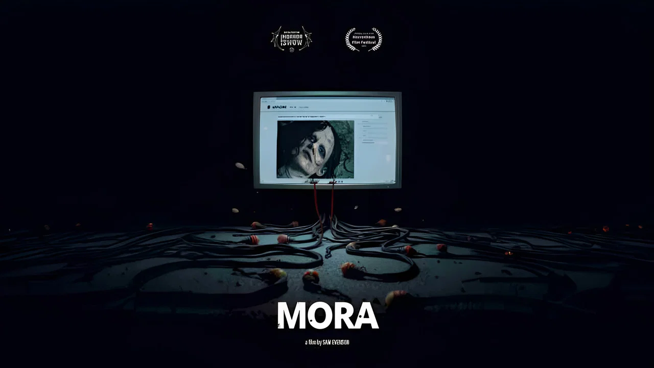 MORA - 剧照