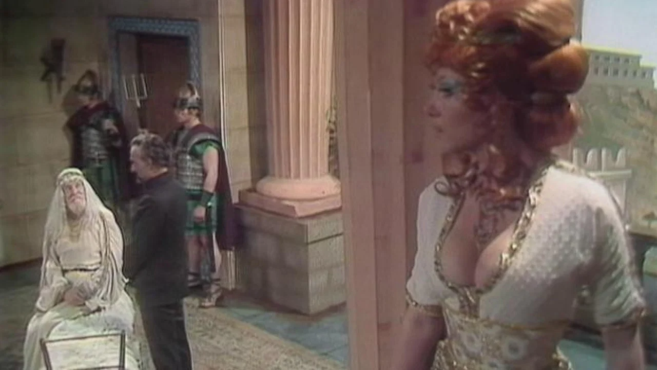 Doctor Who: The Time Monster - 剧照