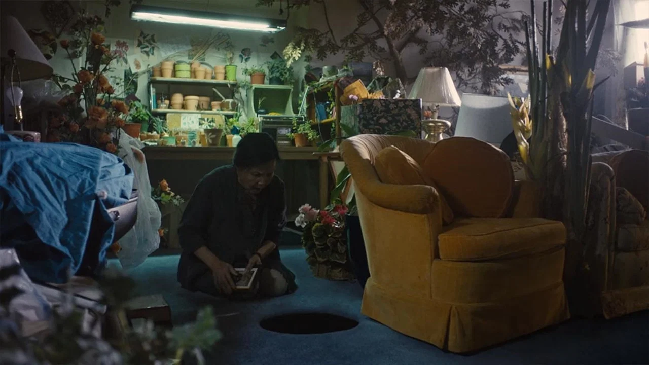 In Full Bloom - 剧照