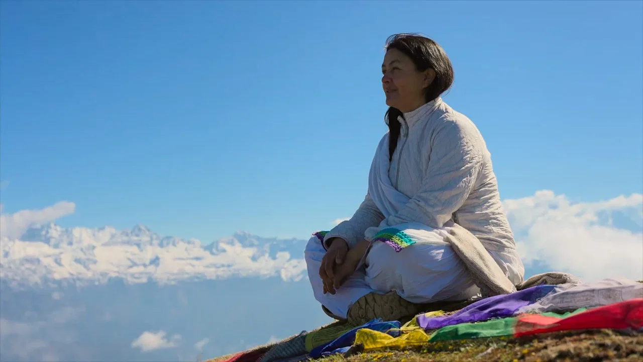 देवी - 剧照