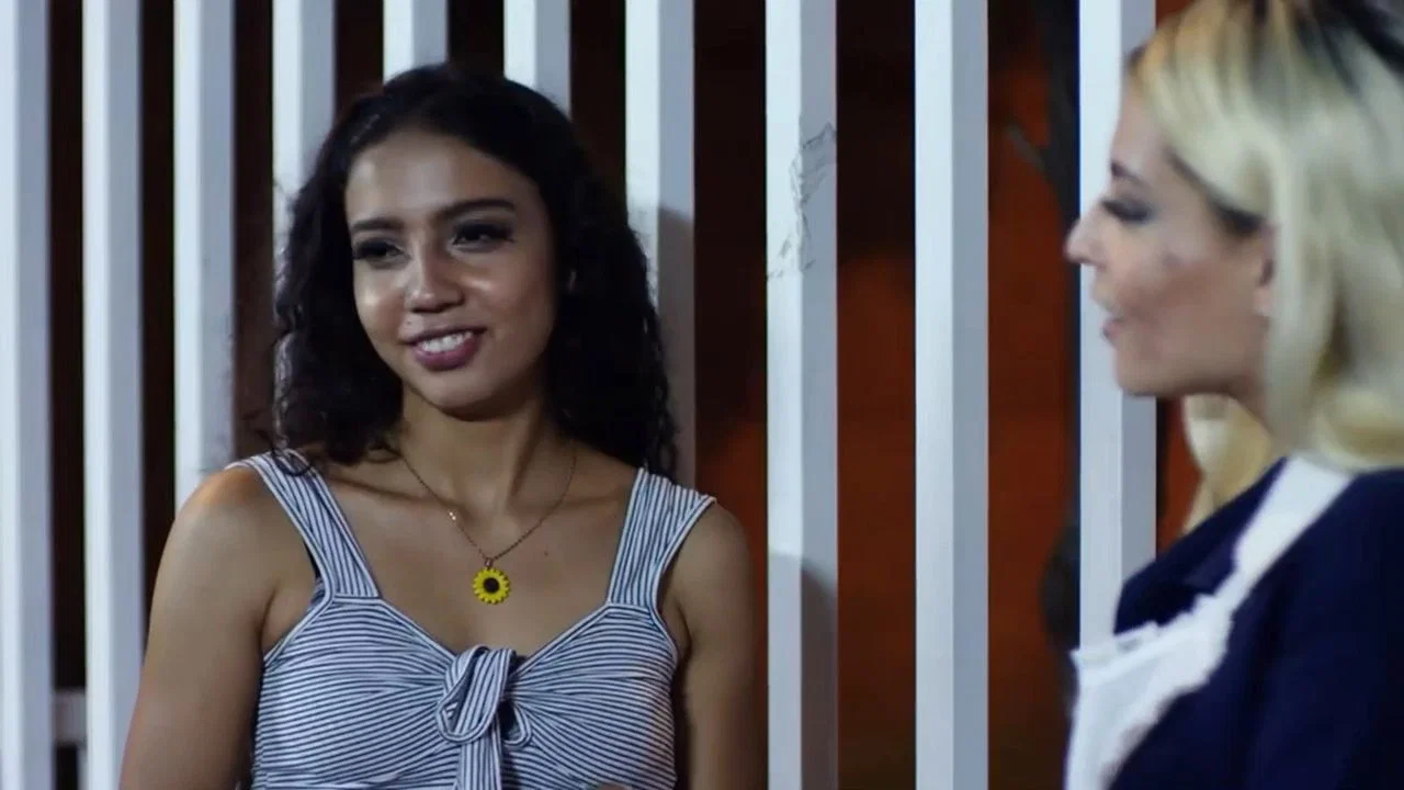 Las sirvientas calientes 8 - 剧照