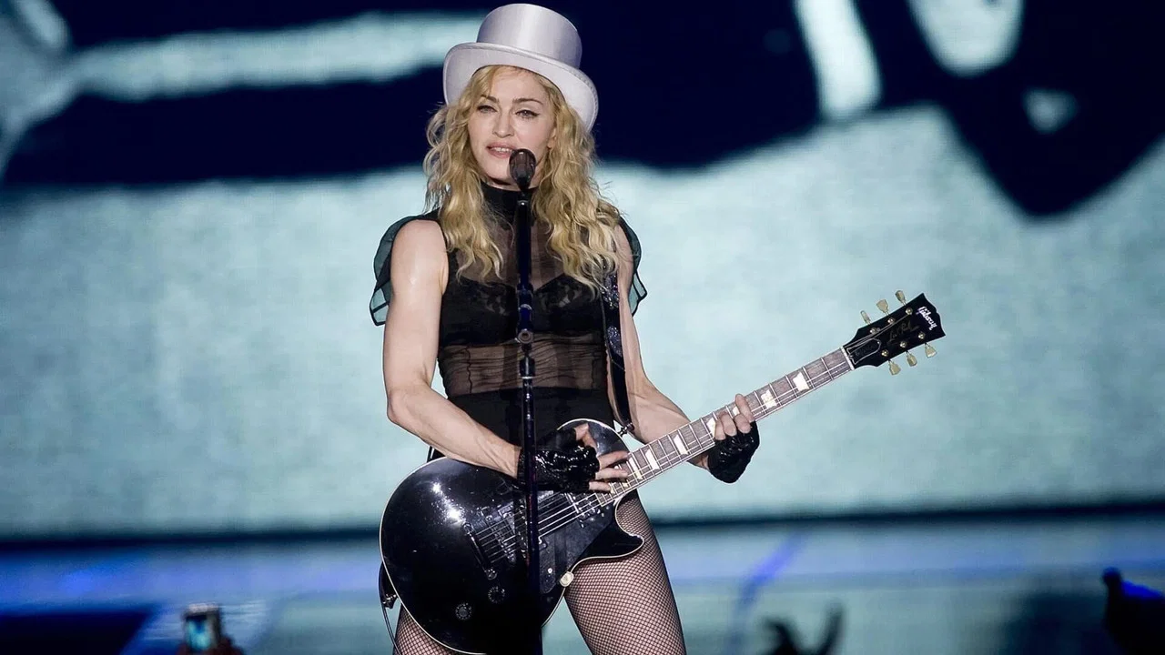 In France with Madonna - 剧照