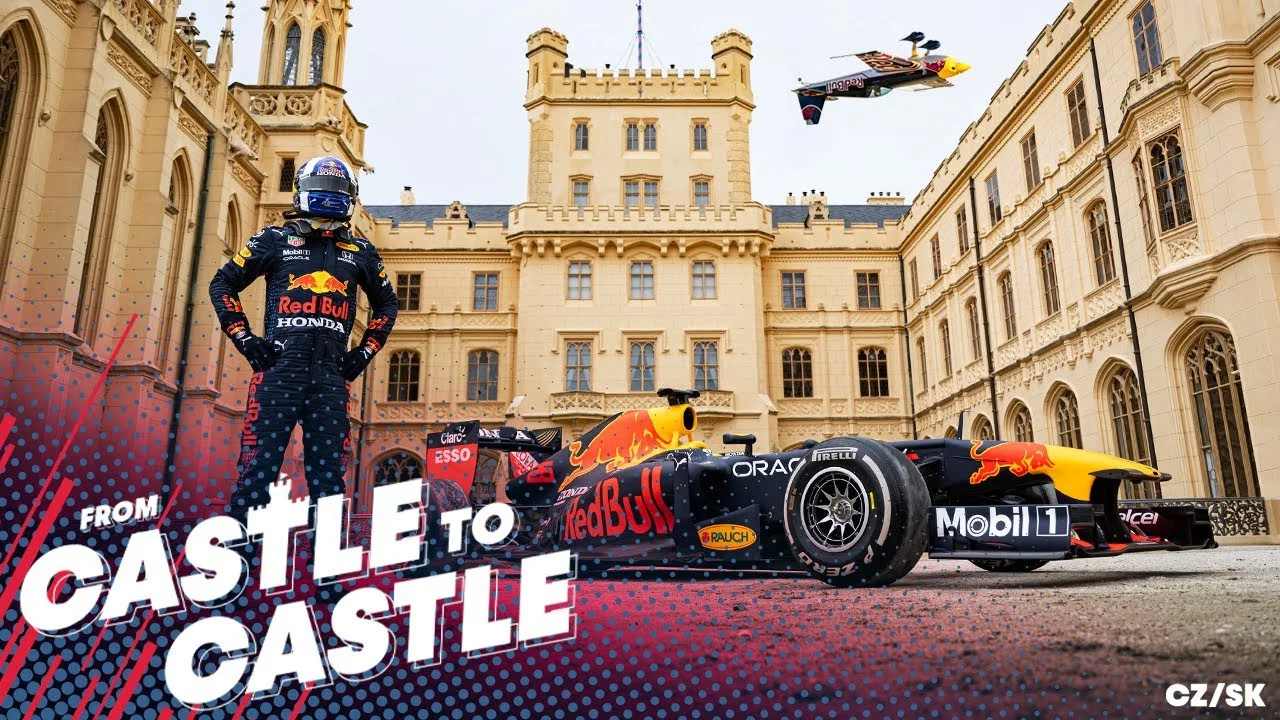 From Castle to Castle - 剧照