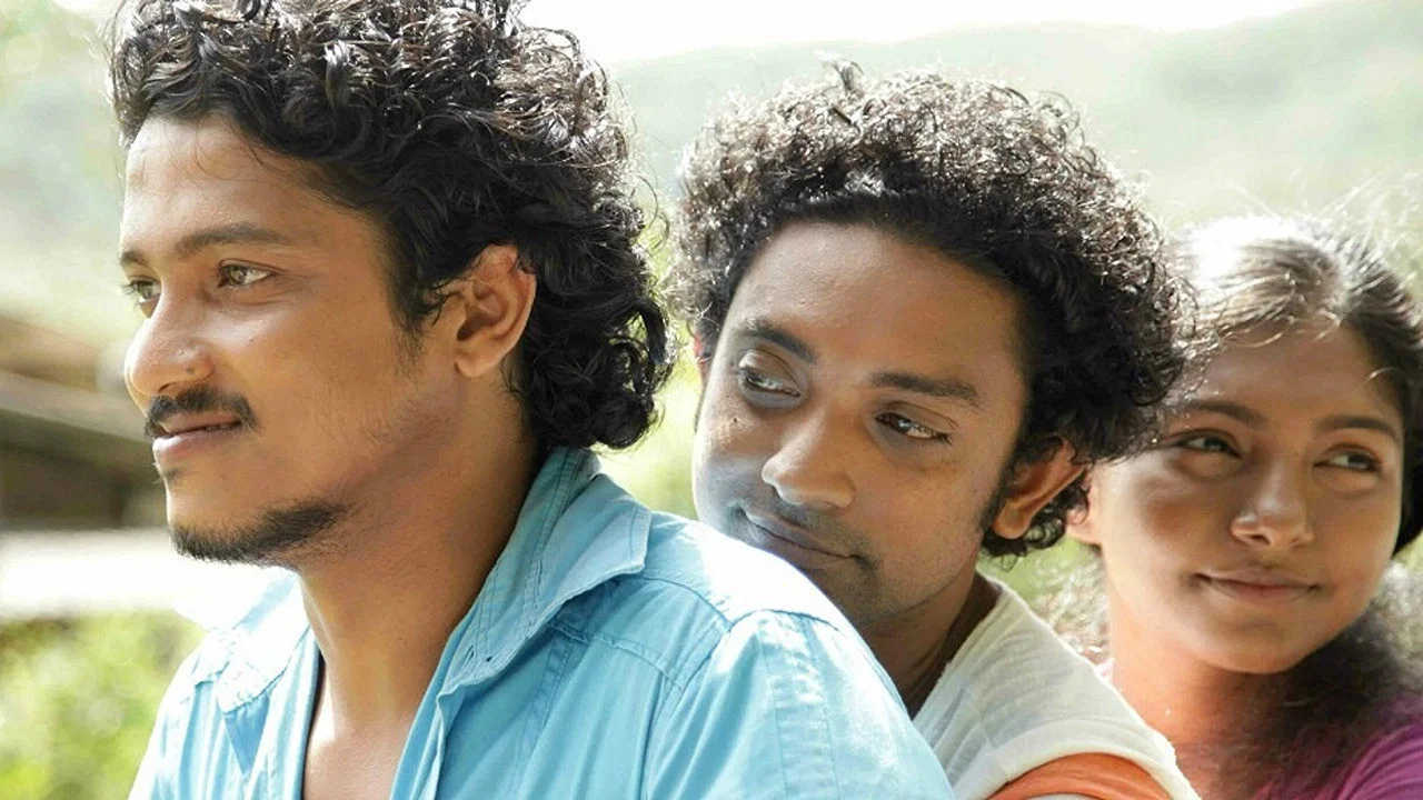 සය පෙති කුසුම - 剧照