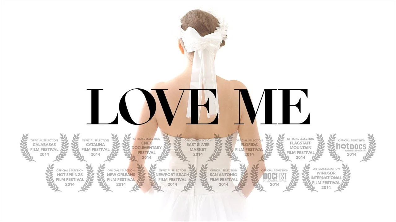 Love Me - 剧照