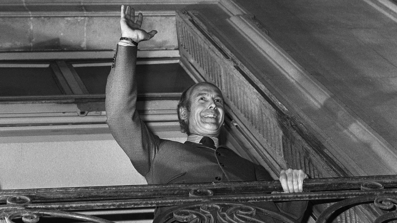 1974, l'alternance Giscard - 剧照
