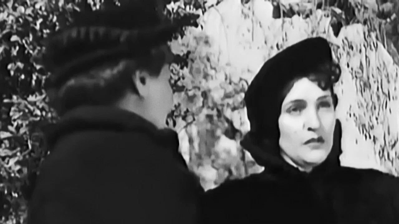 &Pi;&rho;ό&sigma;&omega;&pi;&alpha; &lambda;&eta;&sigma;&mu;&omicron;&nu;&eta;&mu;έ&nu;&alpha; - 剧照