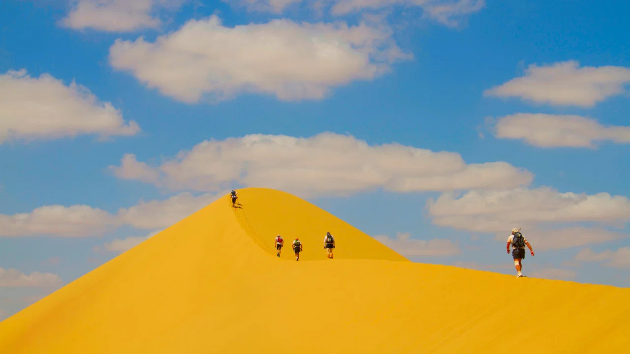 Desert Runners - 剧照