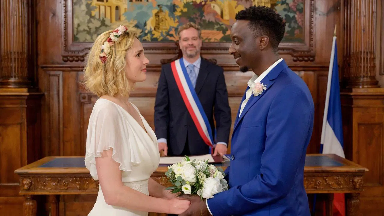 Notre tout petit petit mariage - 剧照