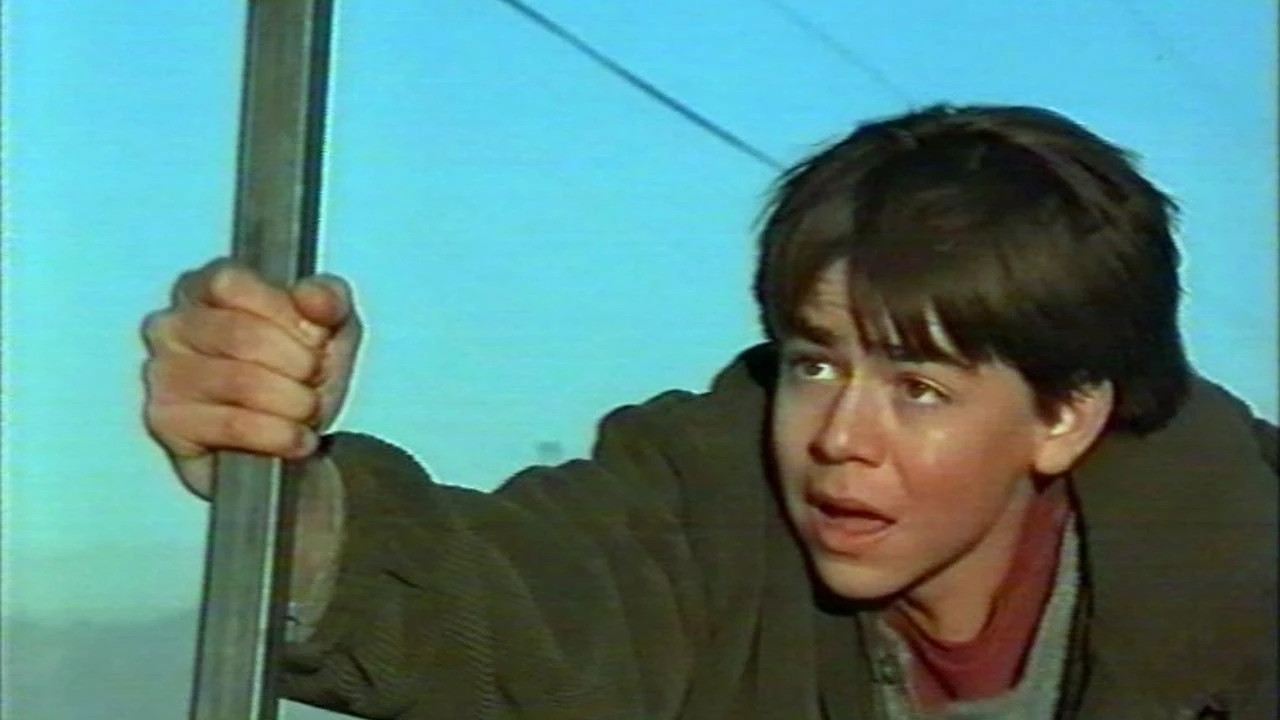 Address Unknown - 剧照