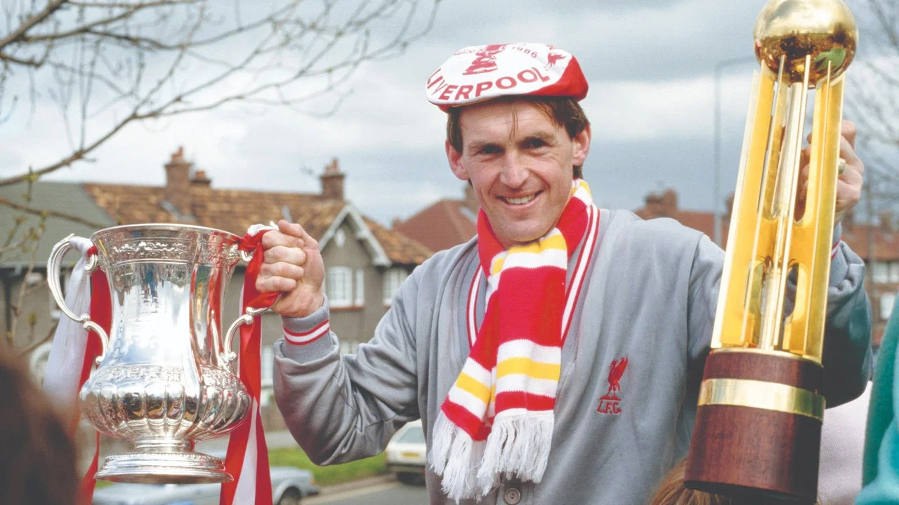 Kenny Dalglish - 剧照