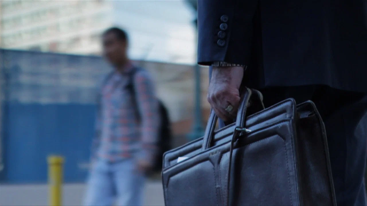 Hard Times: Lost on Long Island - 剧照