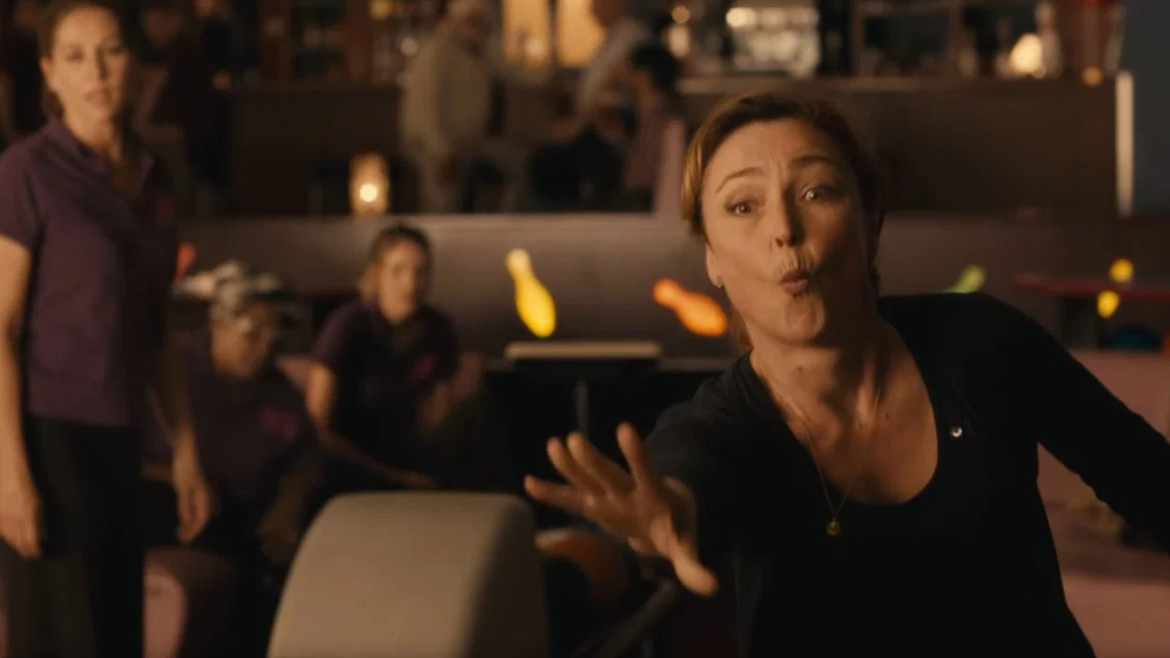 Bowling - 剧照