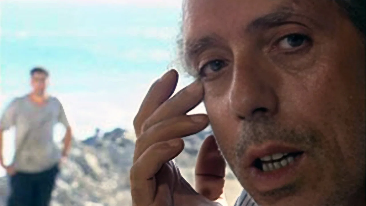 Regards D'en Face - Alger - 剧照