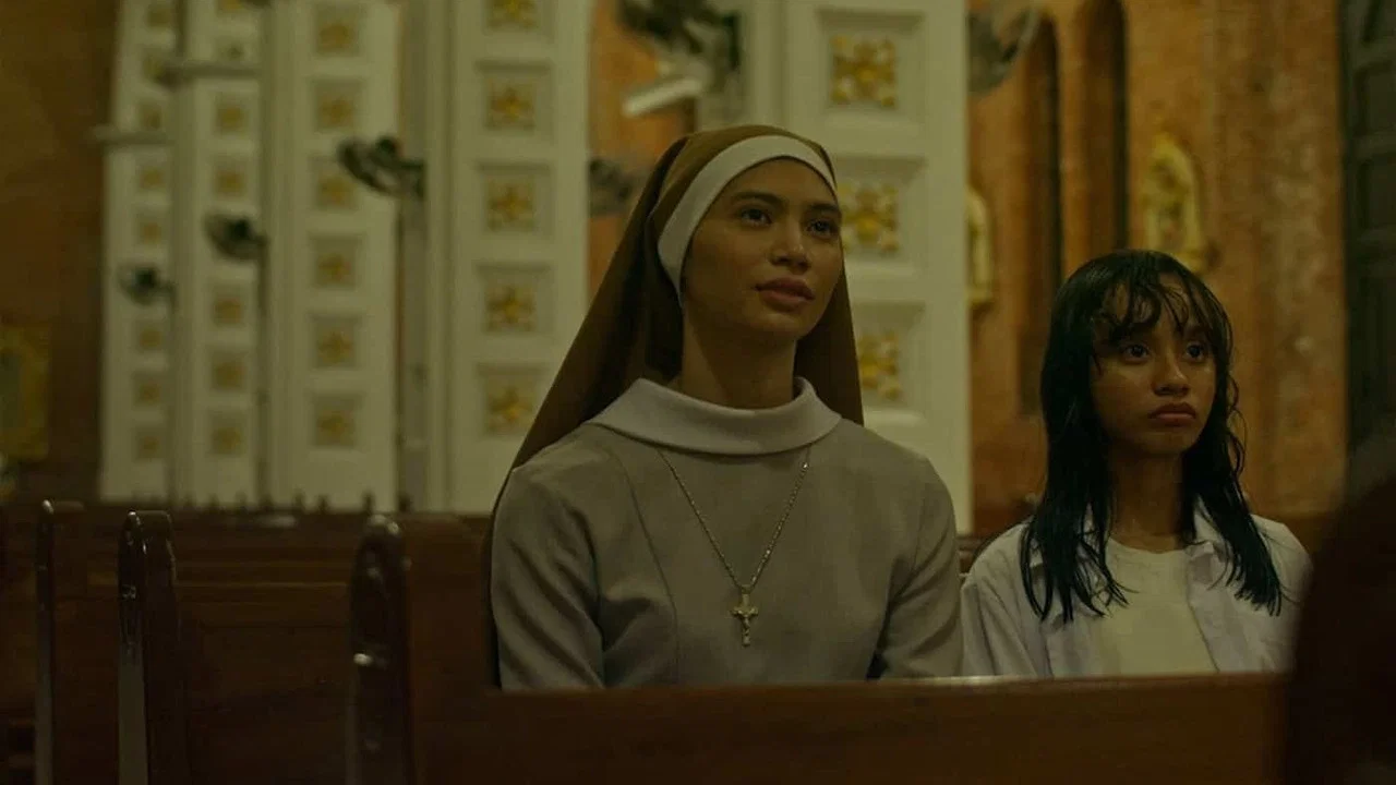 A Catholic Schoolgirl - 剧照