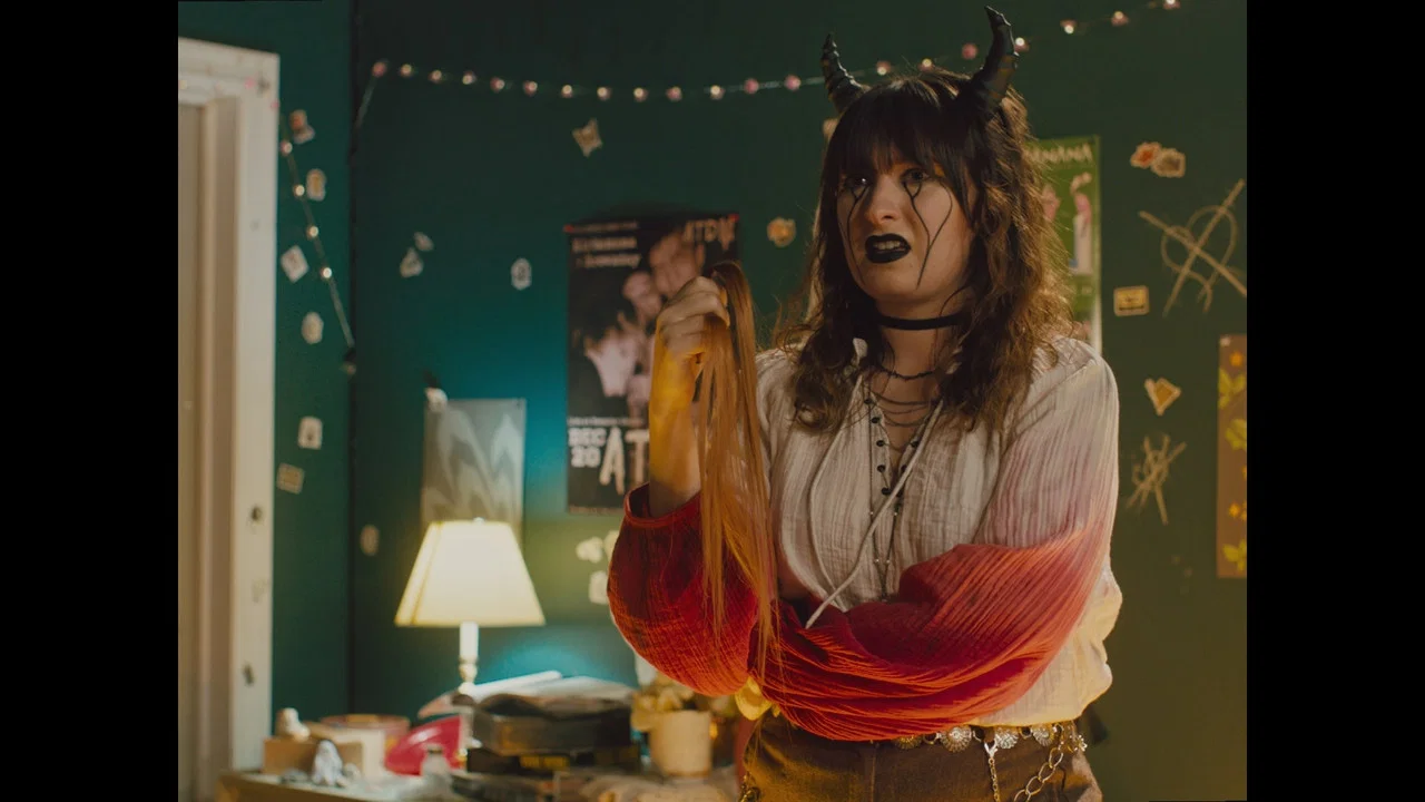 A Teenage Girl's Guide to Summon a Demon - 剧照