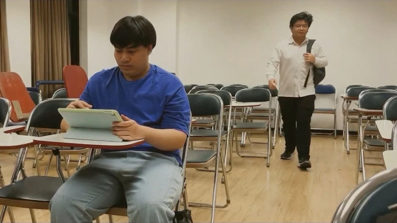 No Class - 剧照