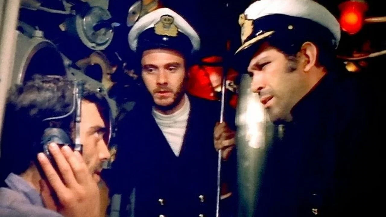 &Upsilon;&pi;&omicron;&beta;&rho;ύ&chi;&iota;&omicron;&nu; &Pi;&alpha;&pi;&alpha;&nu;&iota;&kappa;&omicron;&lambda;ή&sigmaf; - 剧照