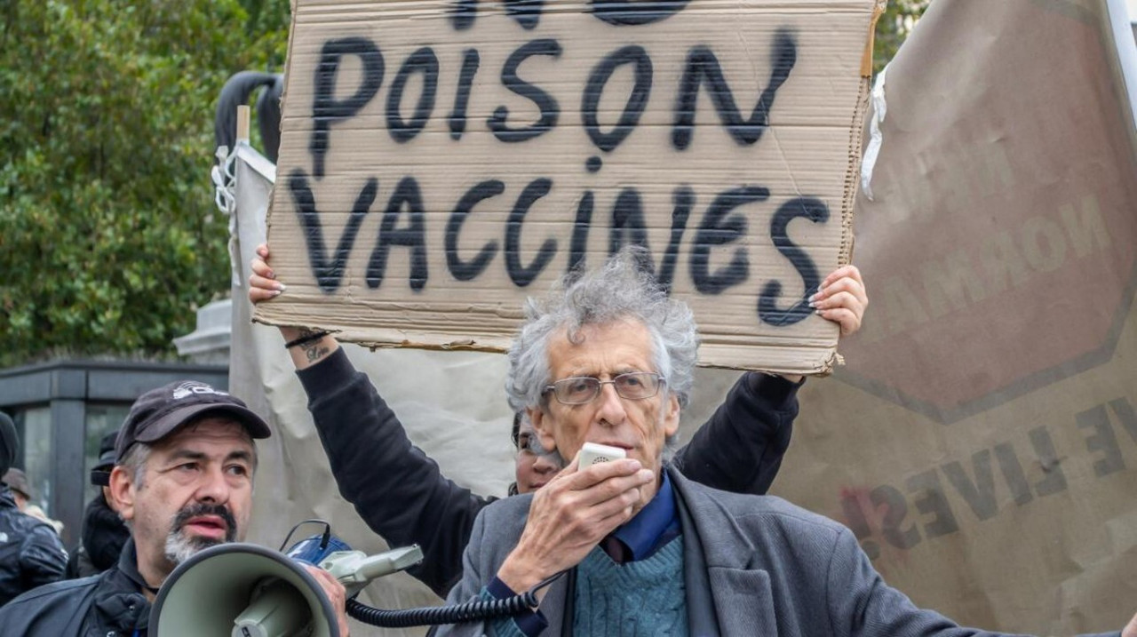 The Anti-Vax Conspiracy - 剧照