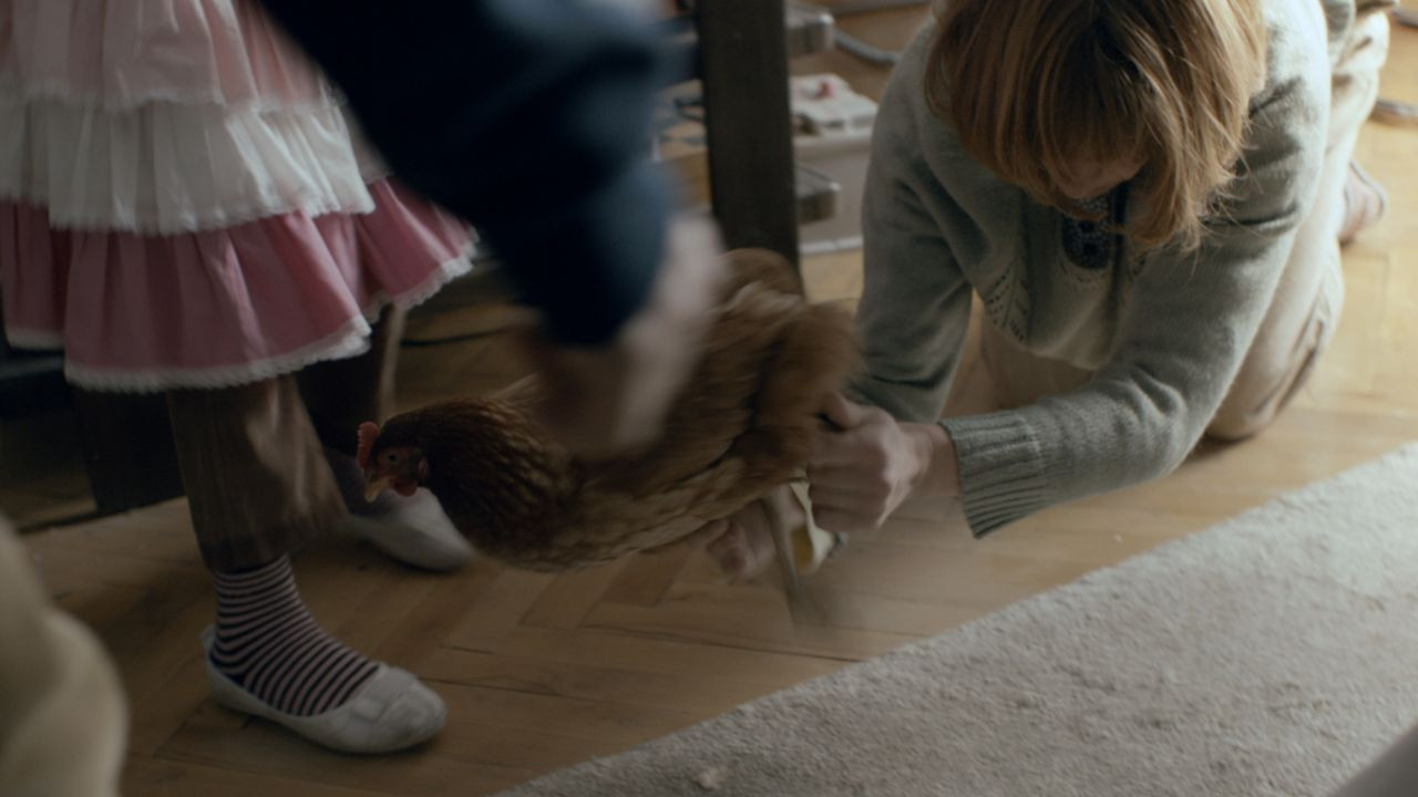 The Chicken - 剧照