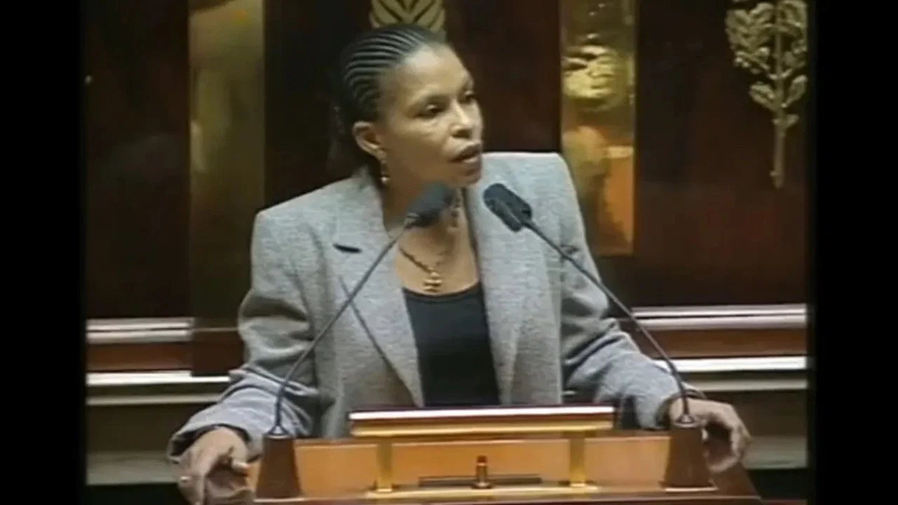 Christiane Taubira : une loi pour m&eacute;moire - 剧照
