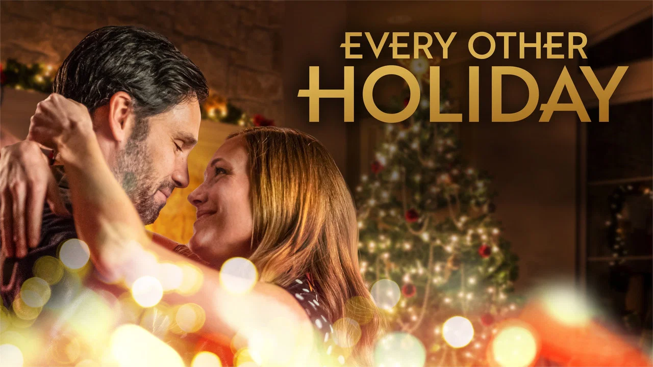 Every Other Holiday - 剧照