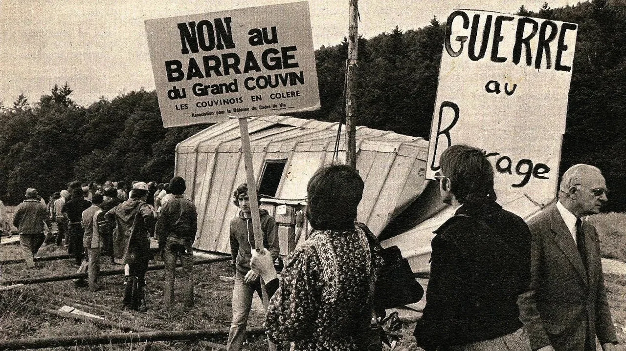 La Bataille de l'Eau Noire - 剧照