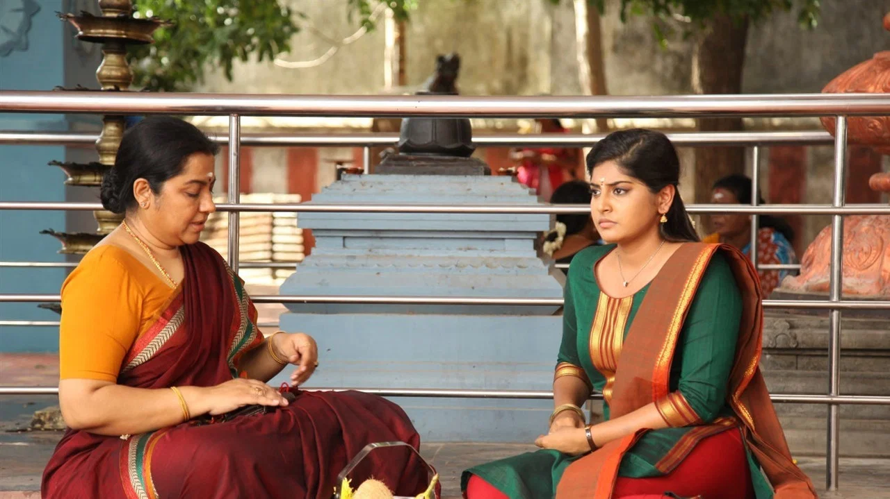 சத்ரியன் - 剧照