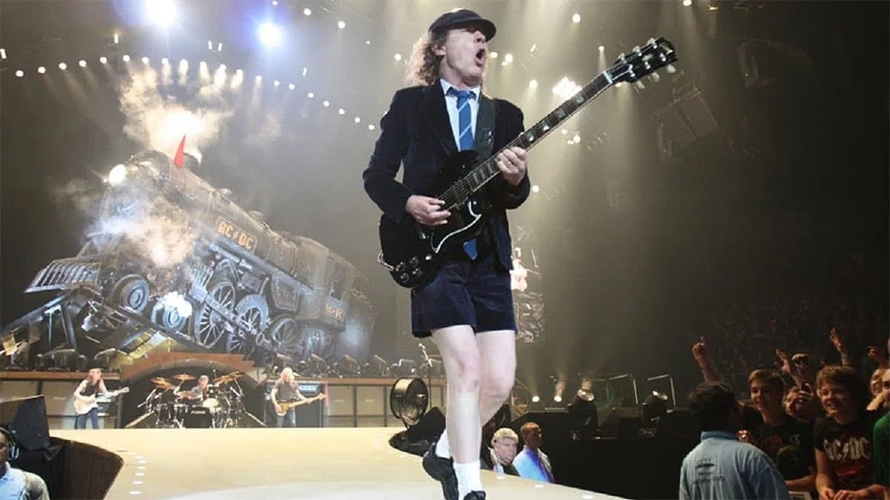AC/DC - Stiff Upper Lip Live - 剧照