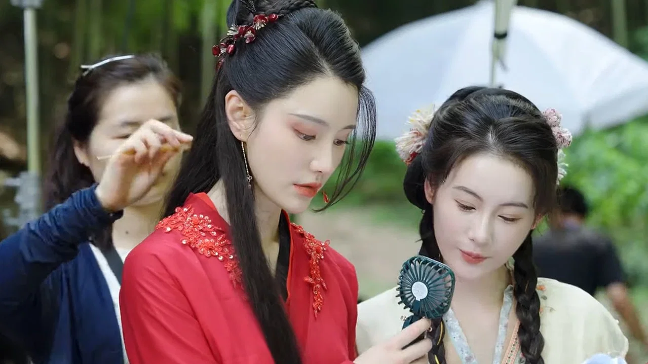 你嗑的CP是真的 - 剧照