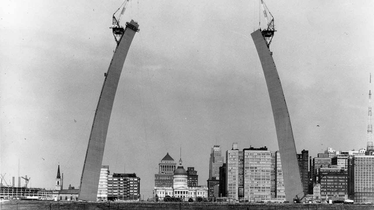 The Gateway Arch: A Reflection of America - 剧照