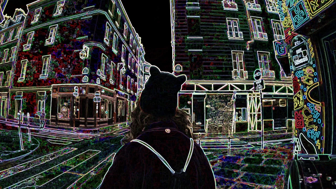 Hauntology of the Retrodromomania - 剧照