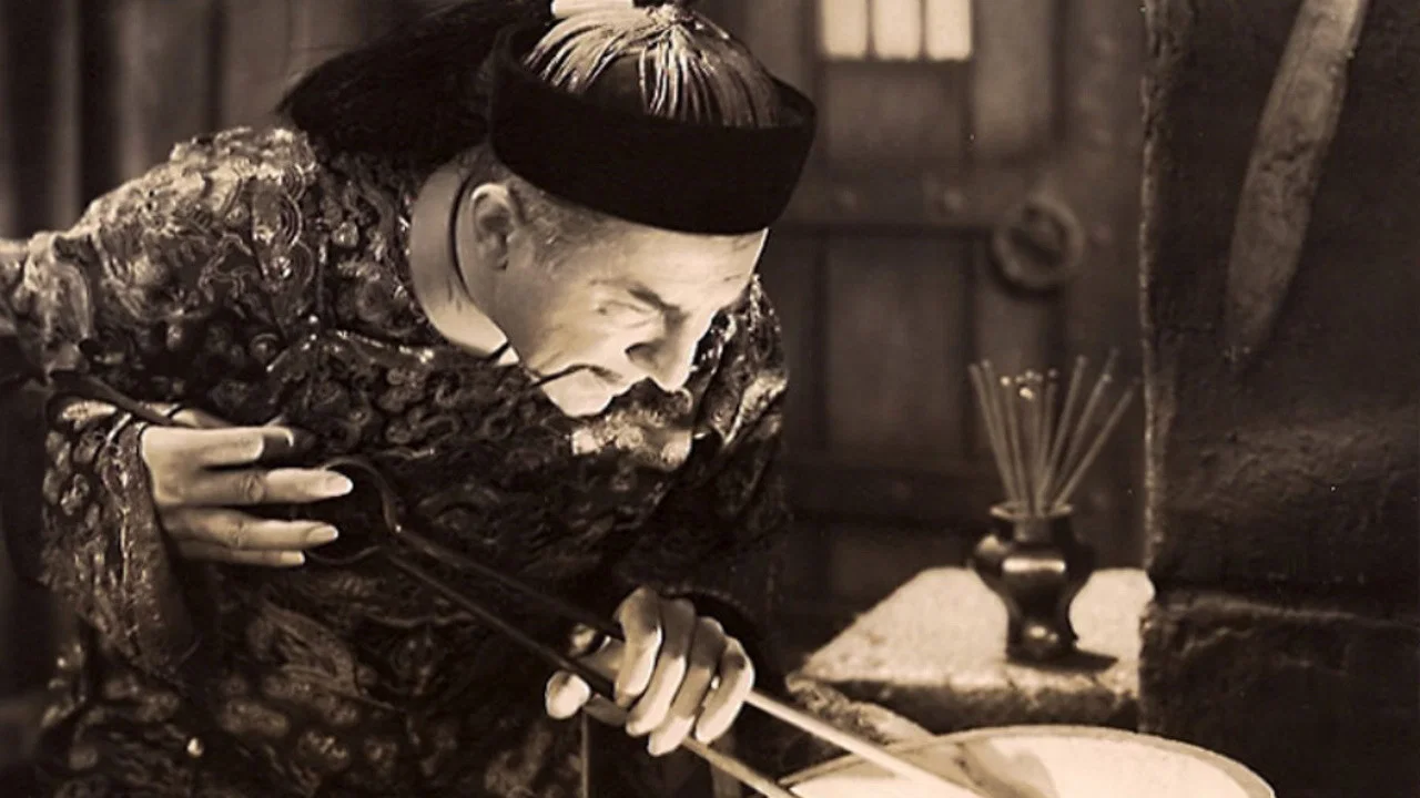 The Mysterious Mr. Wong - 剧照